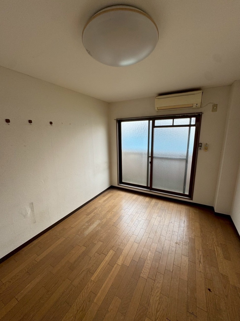 エレガンス17　室内バターン① 施工前